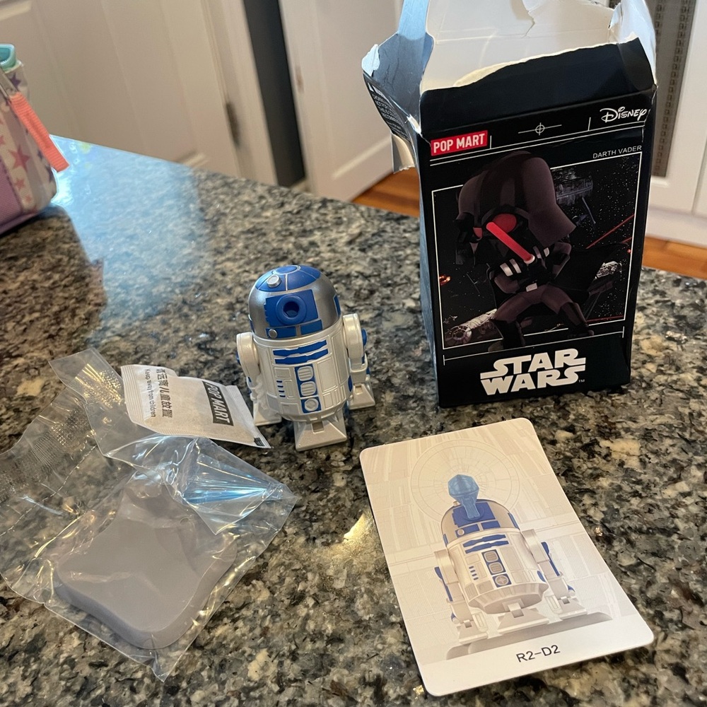 Star Wars R2-D2 Figure